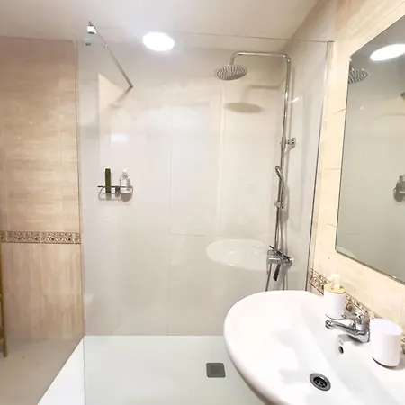 Housing Ramiro Iii Apartment *